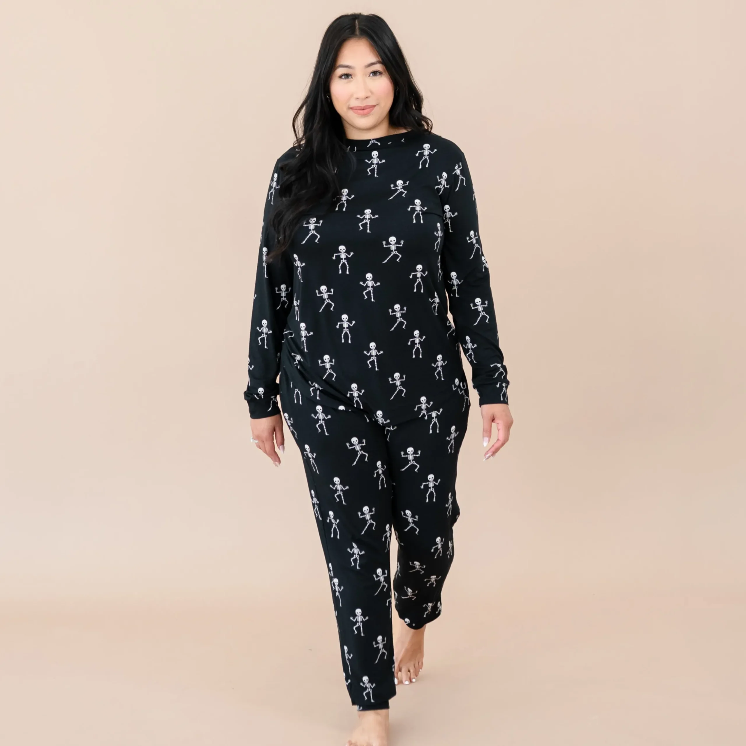 Clearance Kyte Baby Women's Jogger Pajama Set in Skeleton