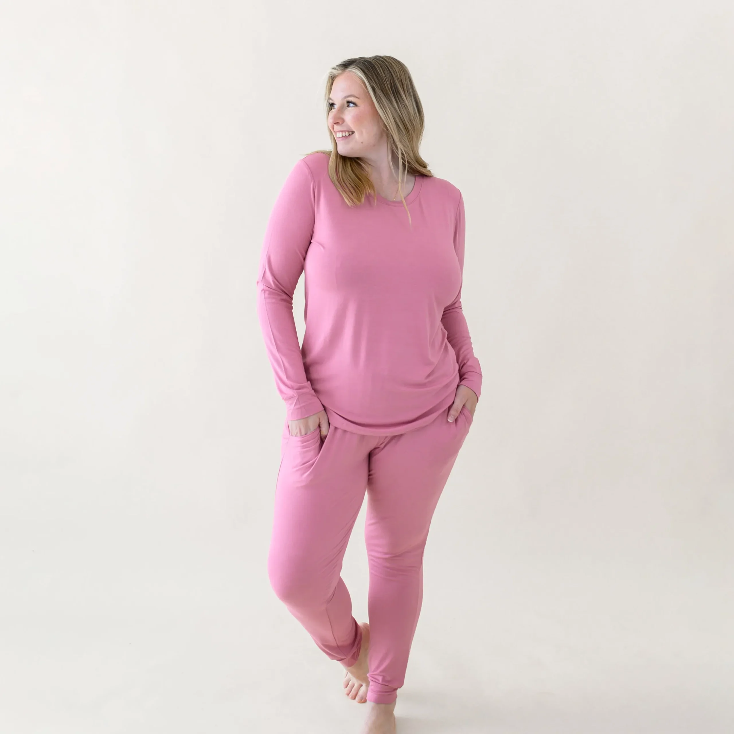 Kyte Baby Women's Jogger Pajama Set in Apple Blossom