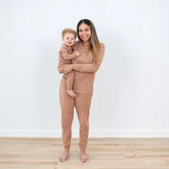 Best Kyte Baby Women's Jogger Pajama Set in Latte