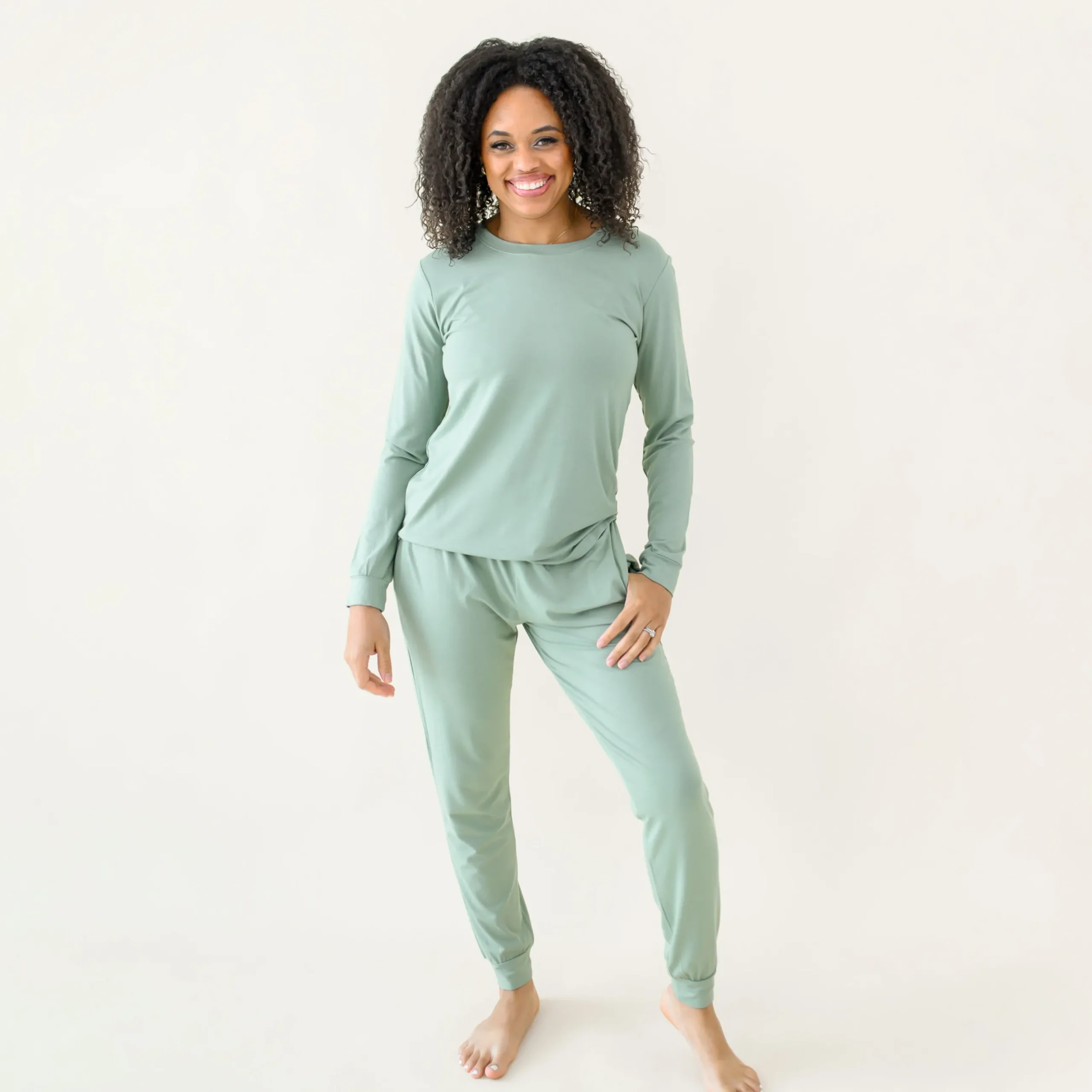 Kyte Baby Women's Jogger Pajama Set in Thyme