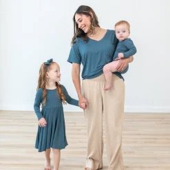 Best Kyte Baby Women’s Relaxed Fit V-Neck in Atlantic