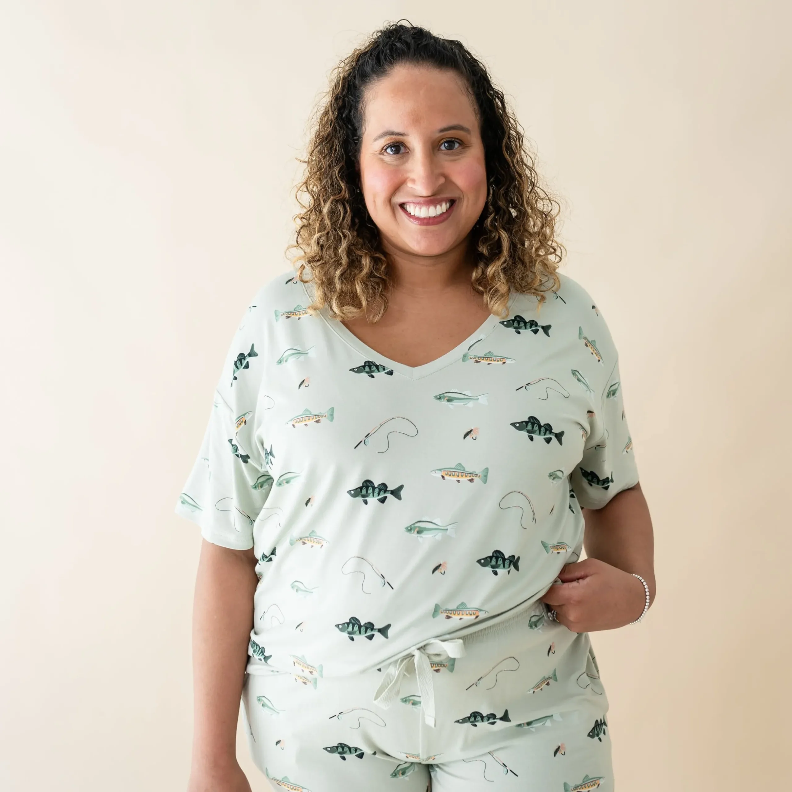 Clearance Kyte Baby Women's Relaxed Fit V-Neck in Fishing