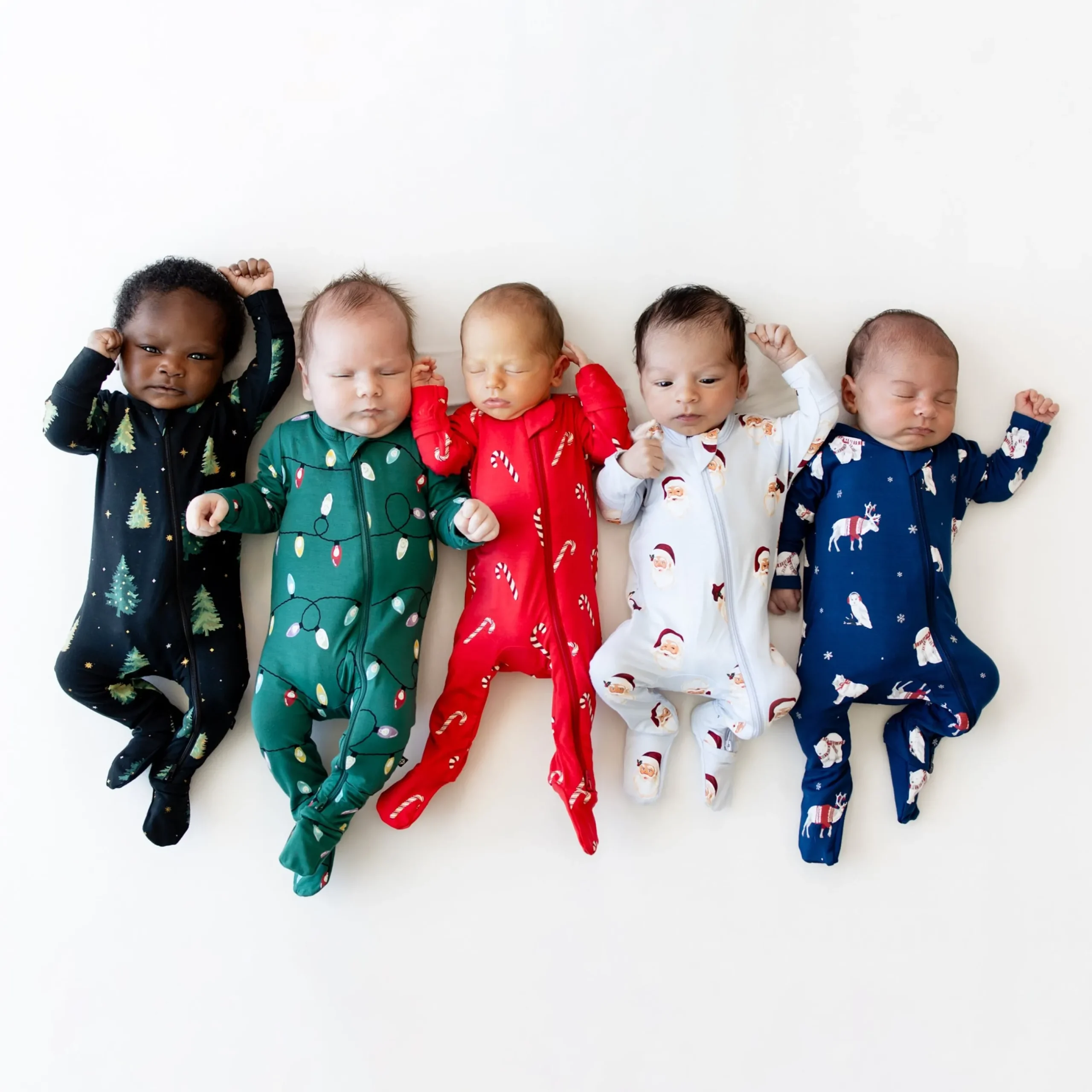 New Kyte Baby Zippered Footie in Candy Cane