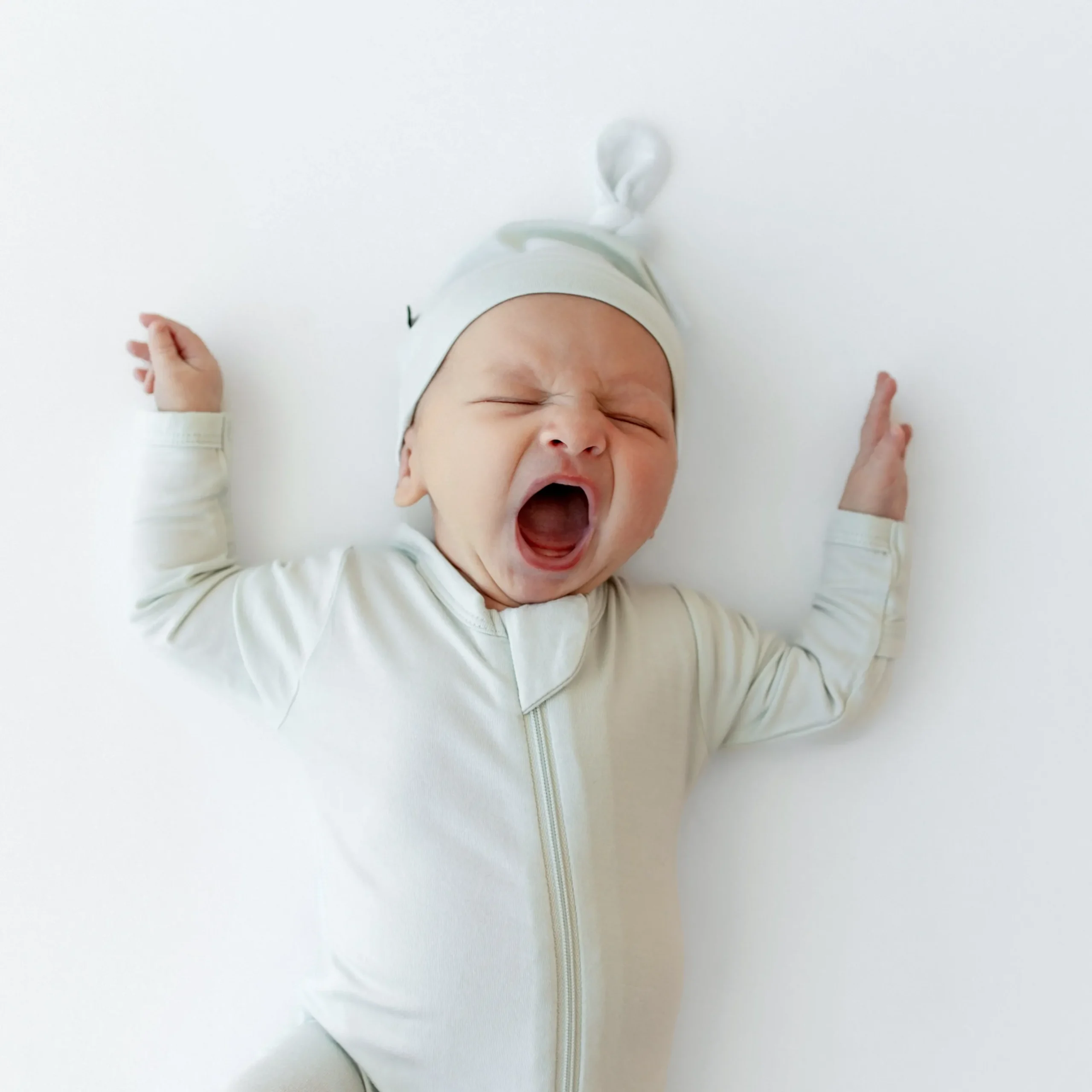 Kyte Baby Zippered Footie in Dew