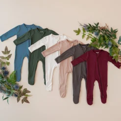 Hot Kyte Baby Zippered Footie in Espresso