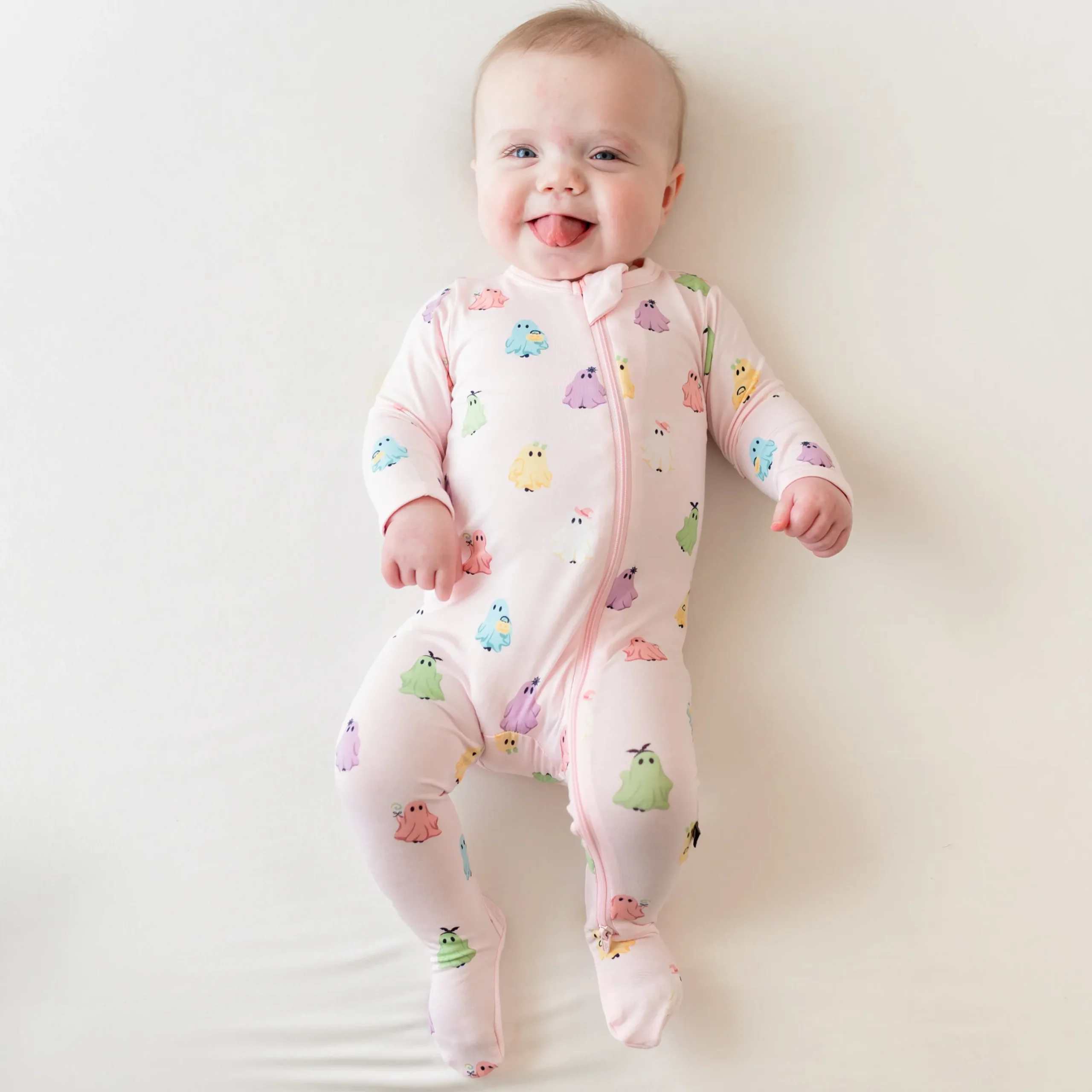 Clearance Kyte Baby Zippered Footie in Pastel Ghost