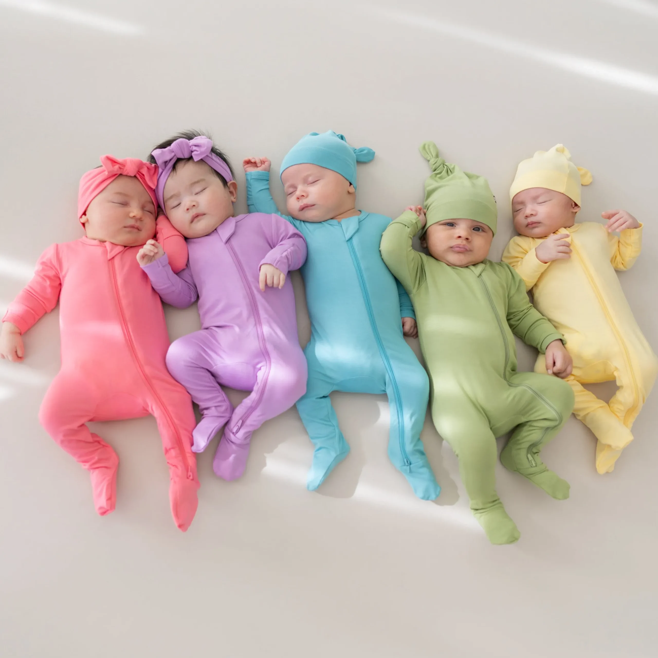 Clearance Kyte Baby Zippered Footie in Poi
