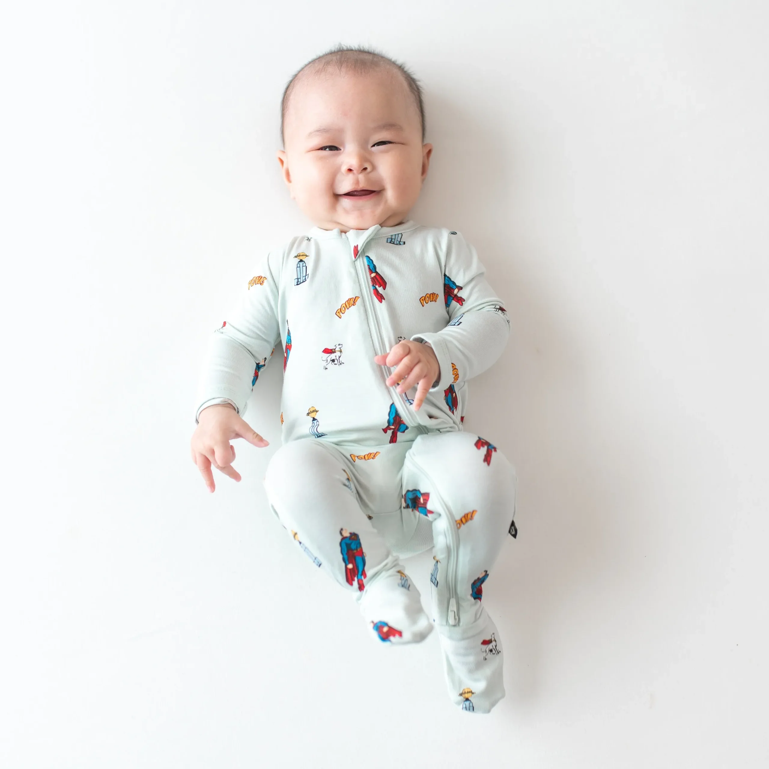 Hot Kyte Baby Zippered Footie in Superman™