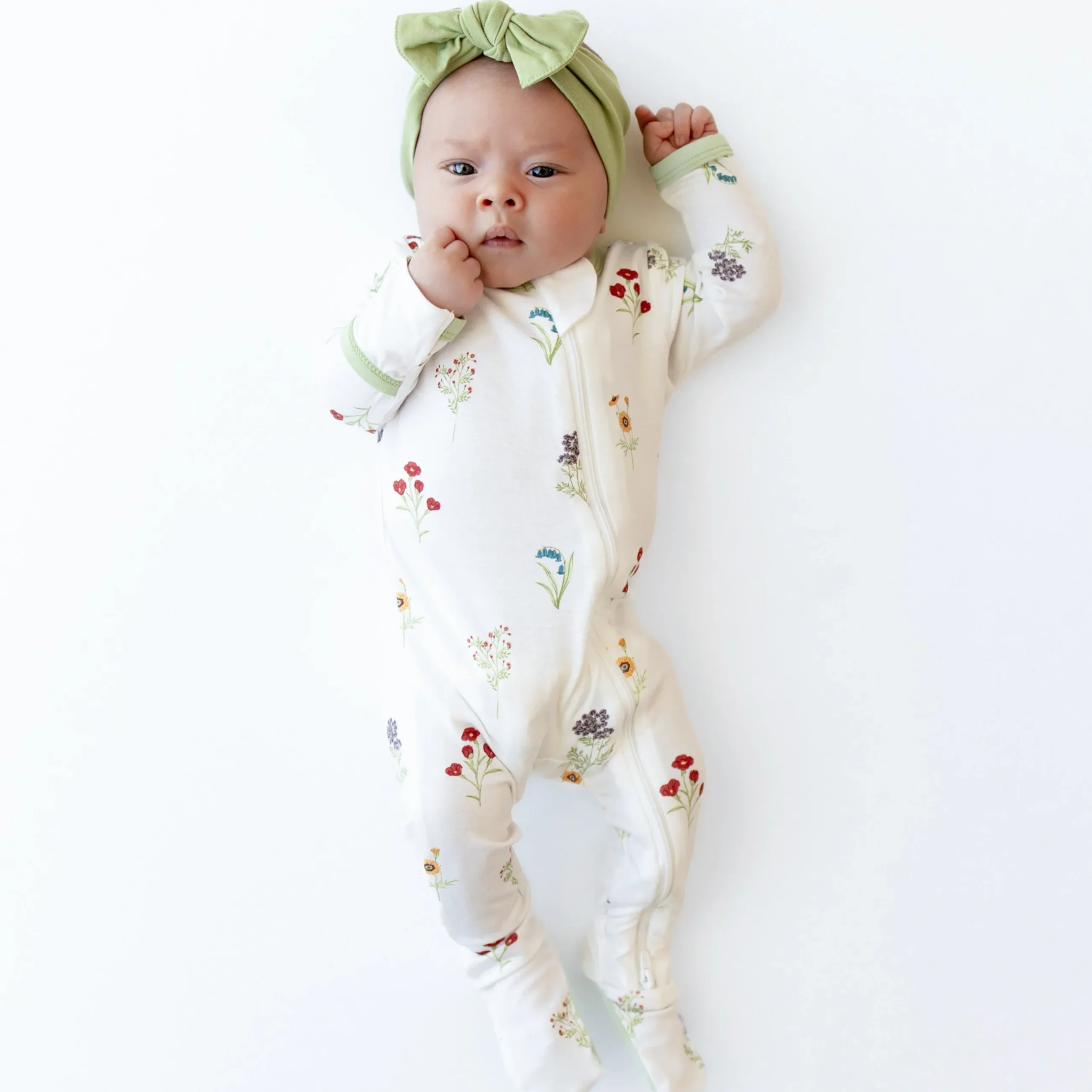 Sale Kyte Baby Zippered Footie in Wildflower