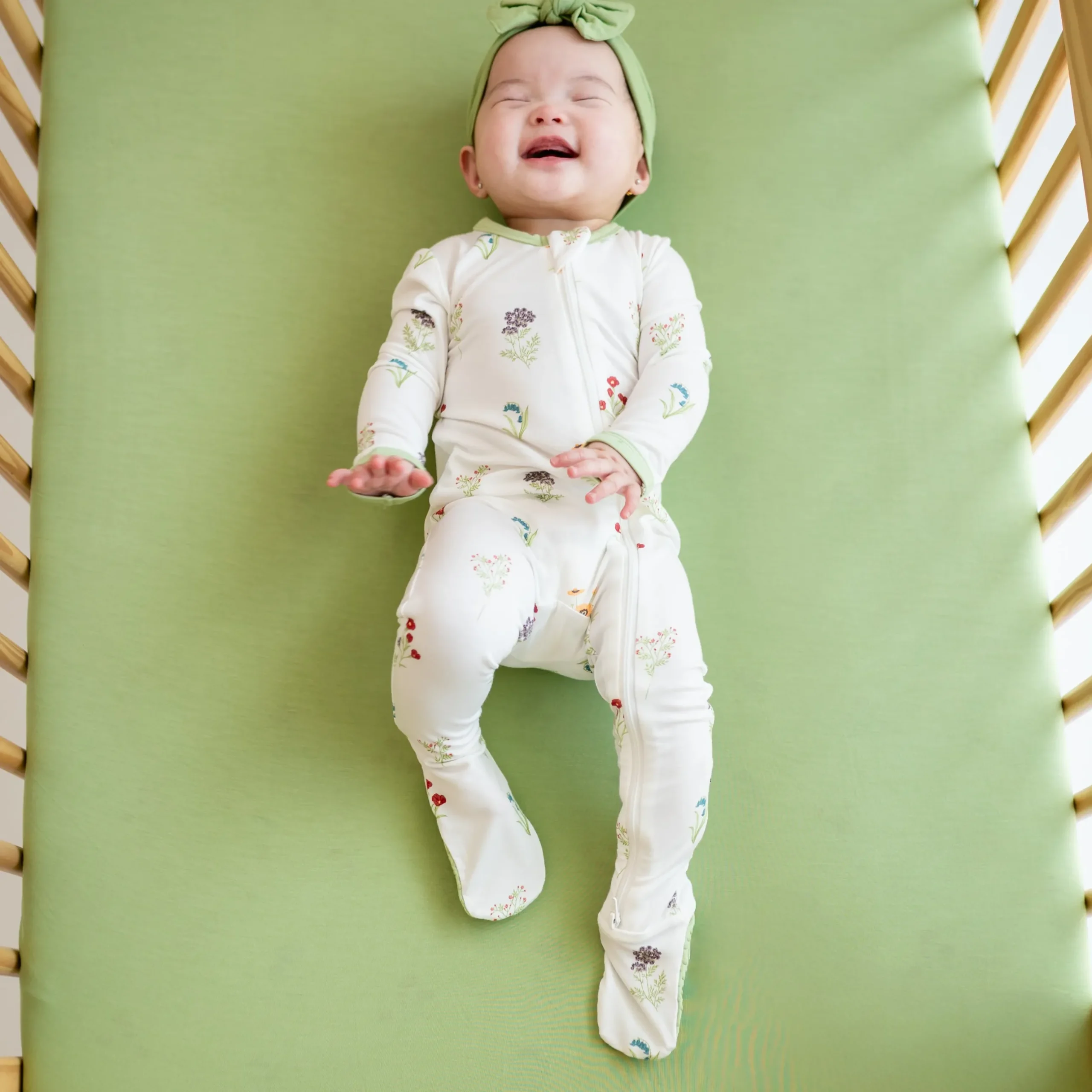 Sale Kyte Baby Zippered Footie in Wildflower