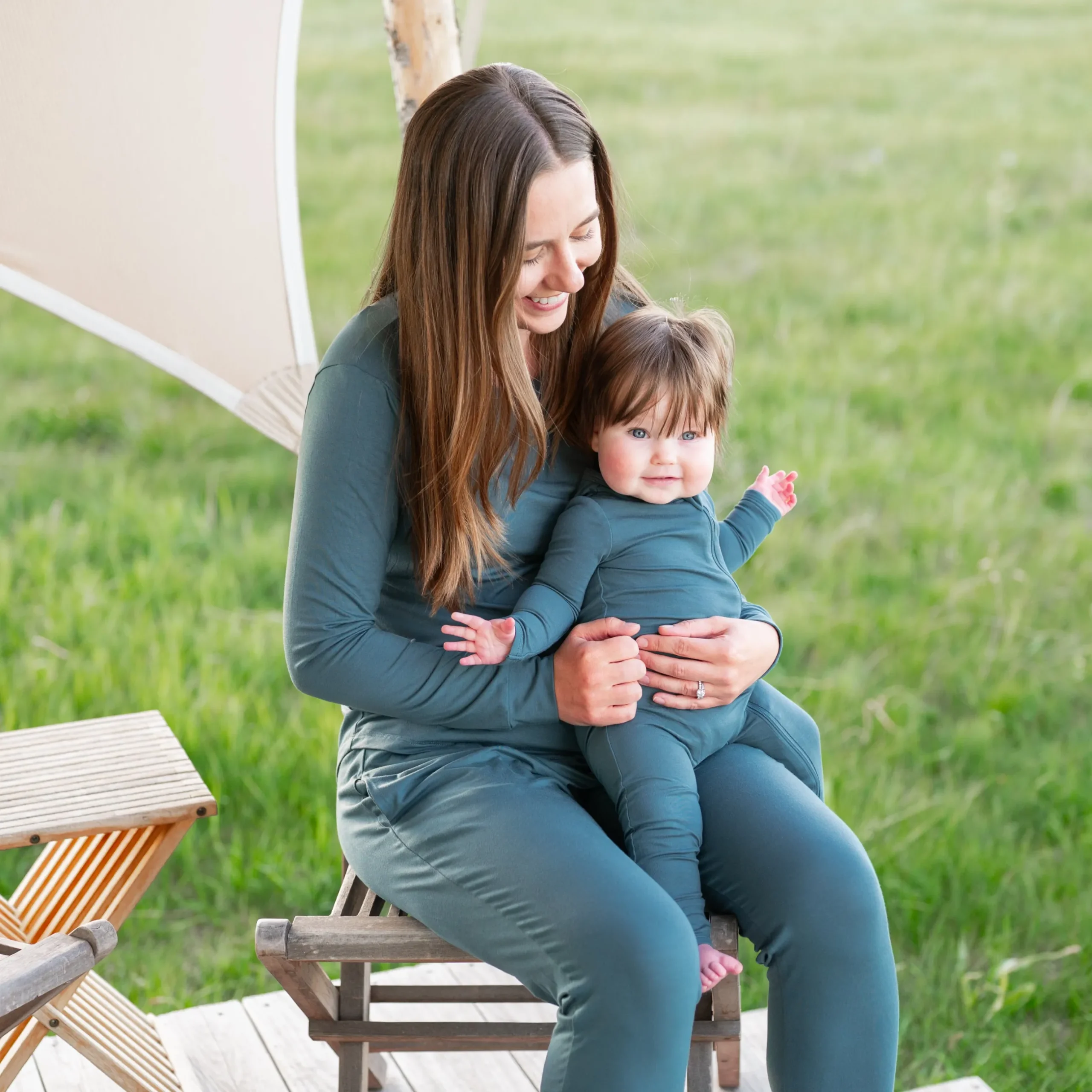 Discount Kyte Baby Zippered Romper in Atlantic
