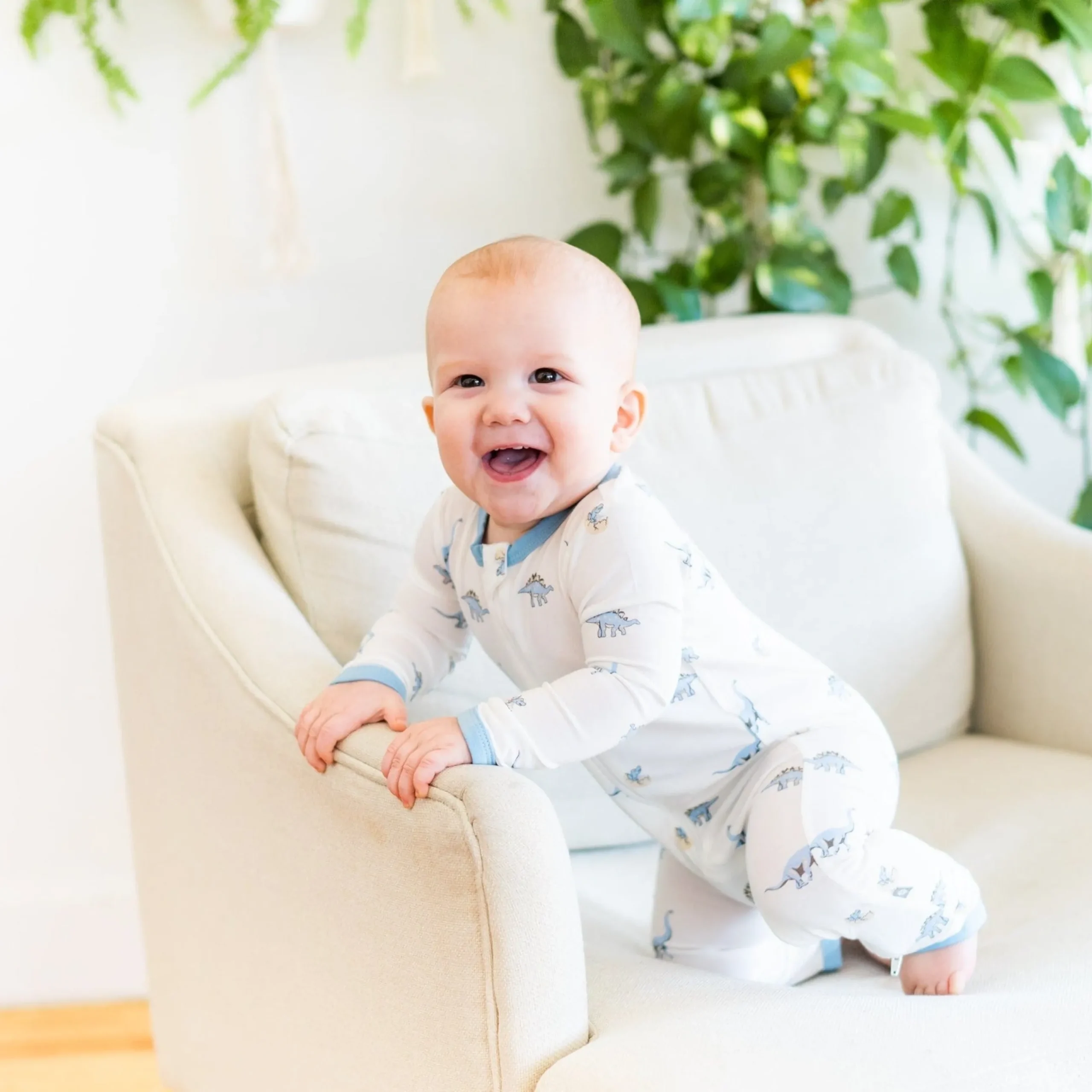 Outlet Kyte Baby Zippered Romper in Jurassic