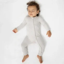 Kyte Baby Zippered Romper in Oat