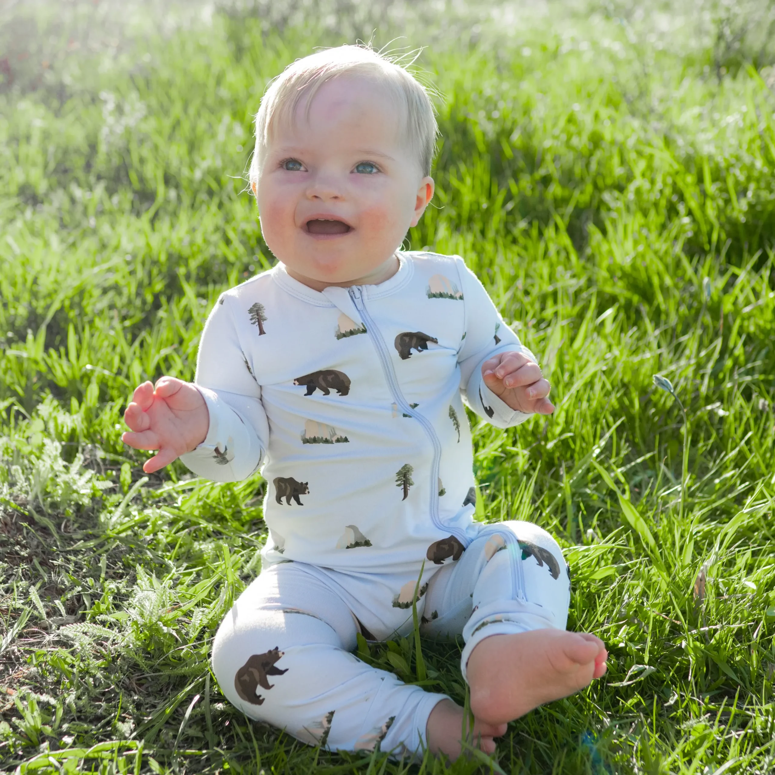 Clearance Kyte Baby Zippered Romper in Yosemite