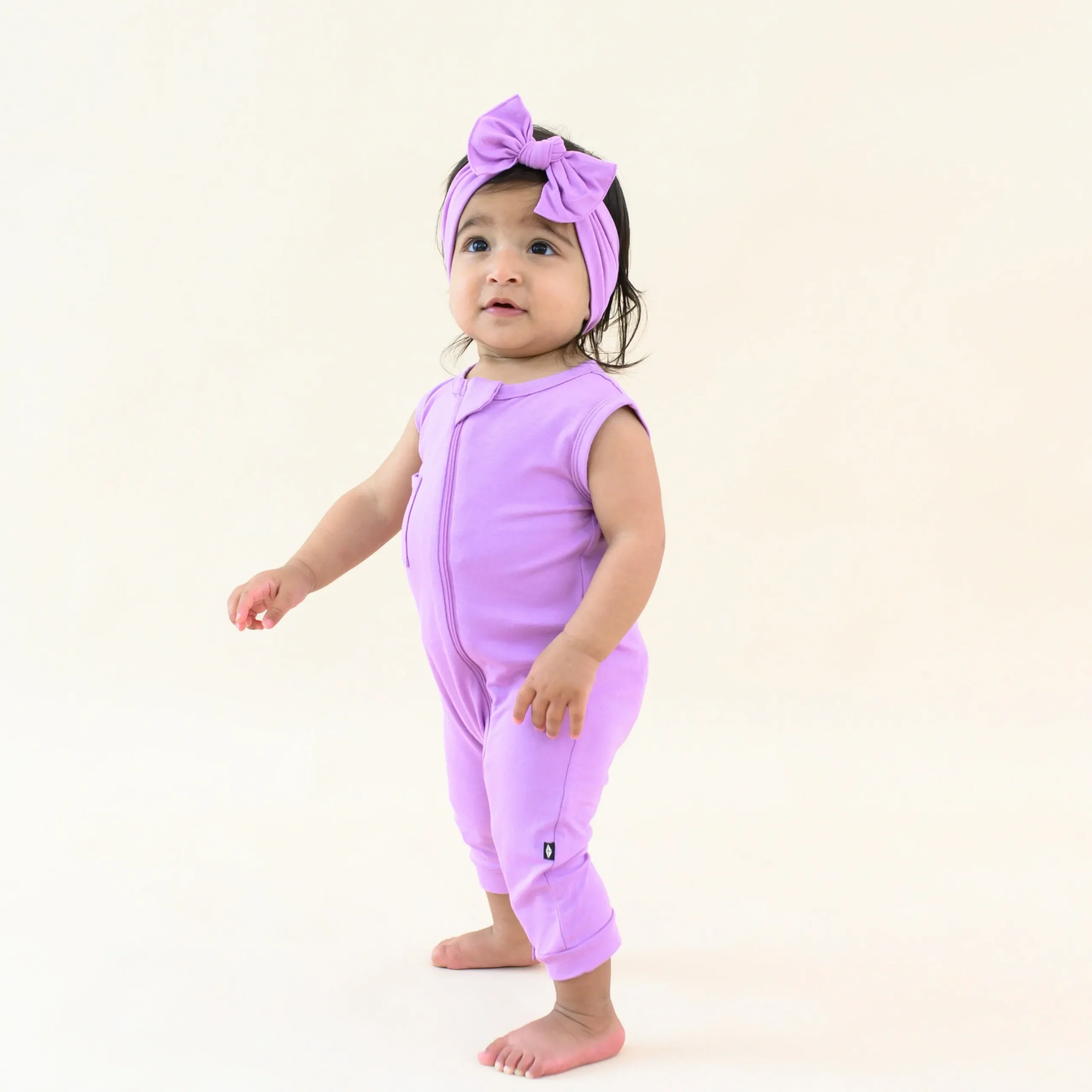 Outlet Kyte Baby Zippered Sleeveless Romper in Poi
