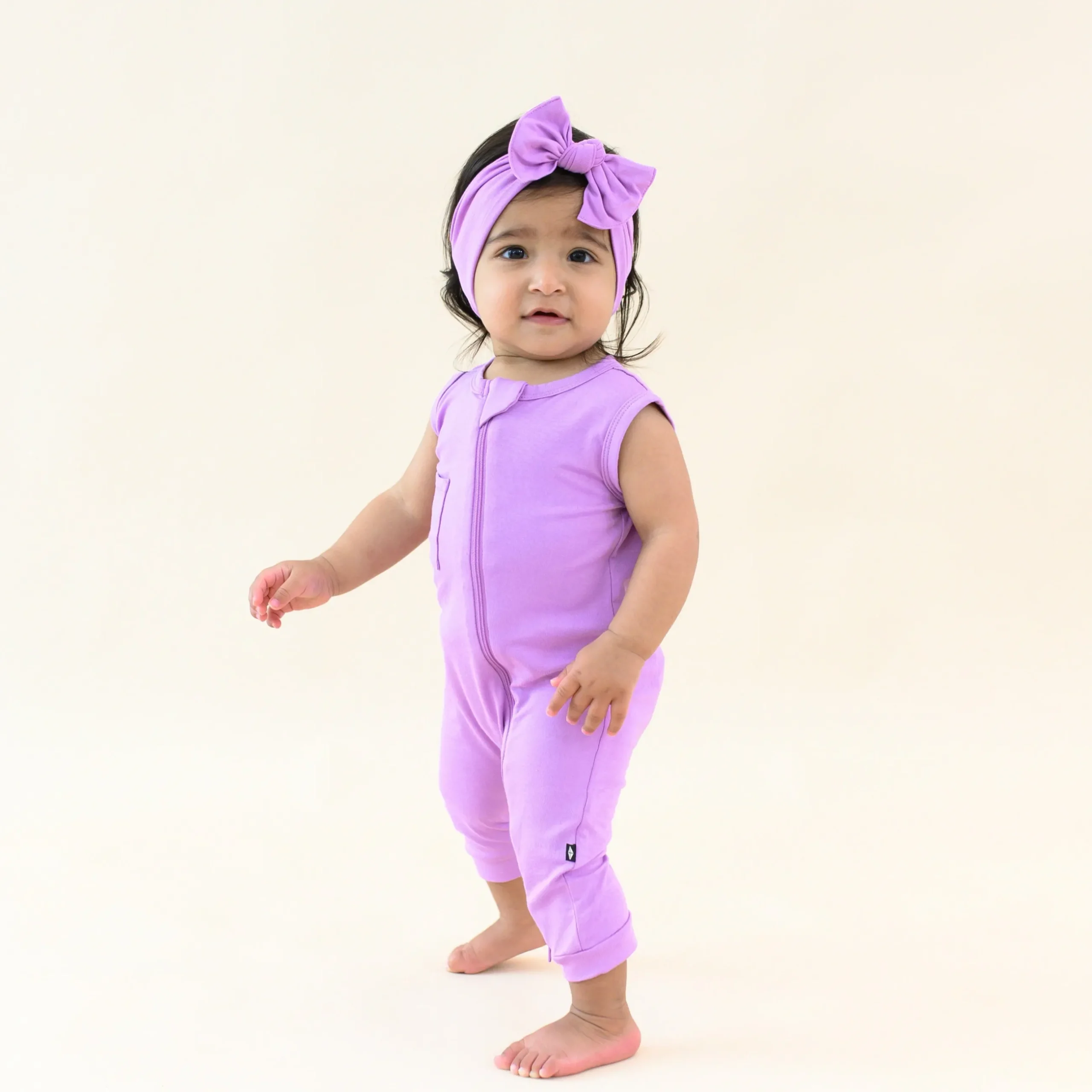 Outlet Kyte Baby Zippered Sleeveless Romper in Poi